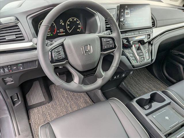 New 2026 Honda Odyssey Touring image 3