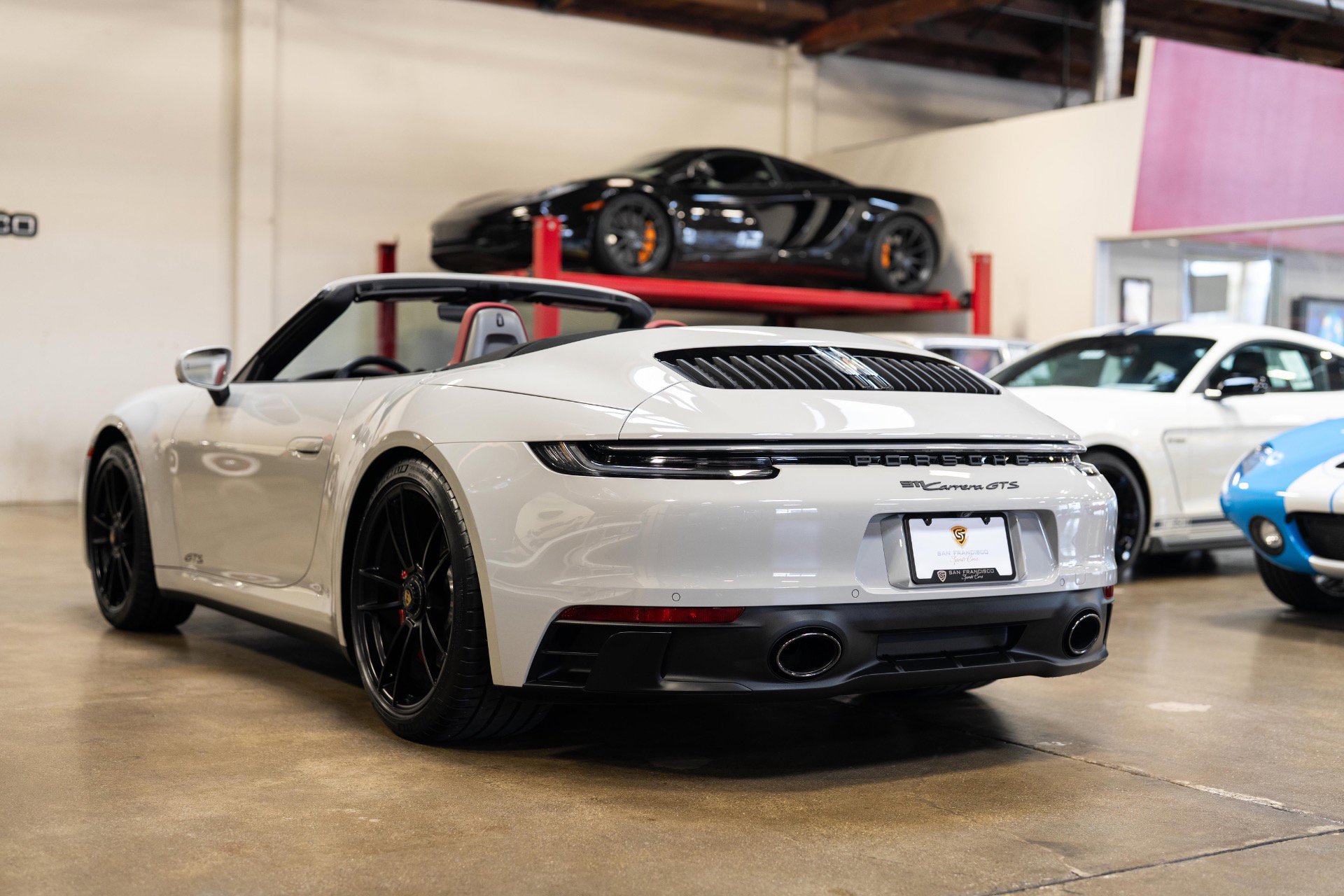 Used 2022 Porsche 911 Carrera GTS RWD image 8