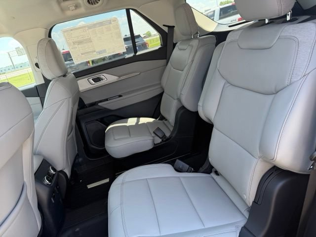 New 2026 Ford Explorer Active w/ Active Comfort Package AWD/4WD image 25