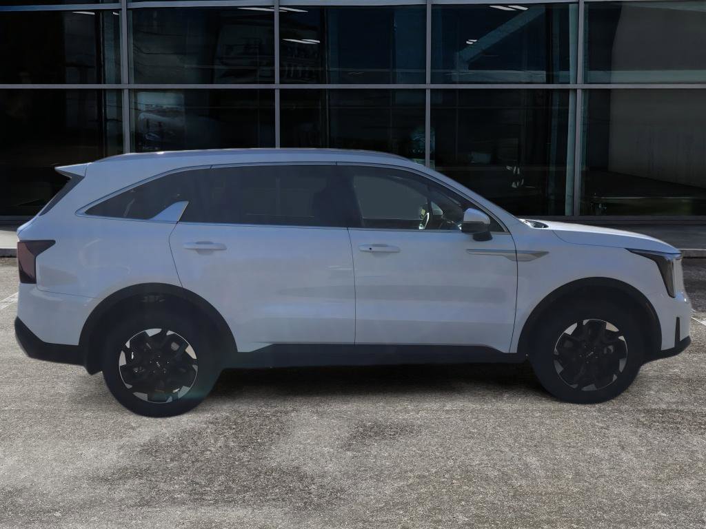 New 2026 Kia Sorento S image 4
