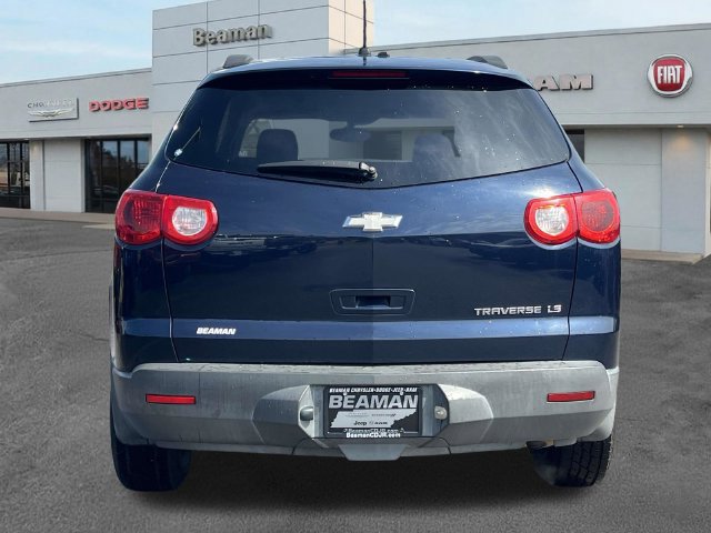 Used 2011 Chevrolet Traverse LS FWD image 6