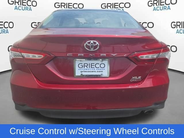 Used 2018 Toyota Camry XLE FWD image 6