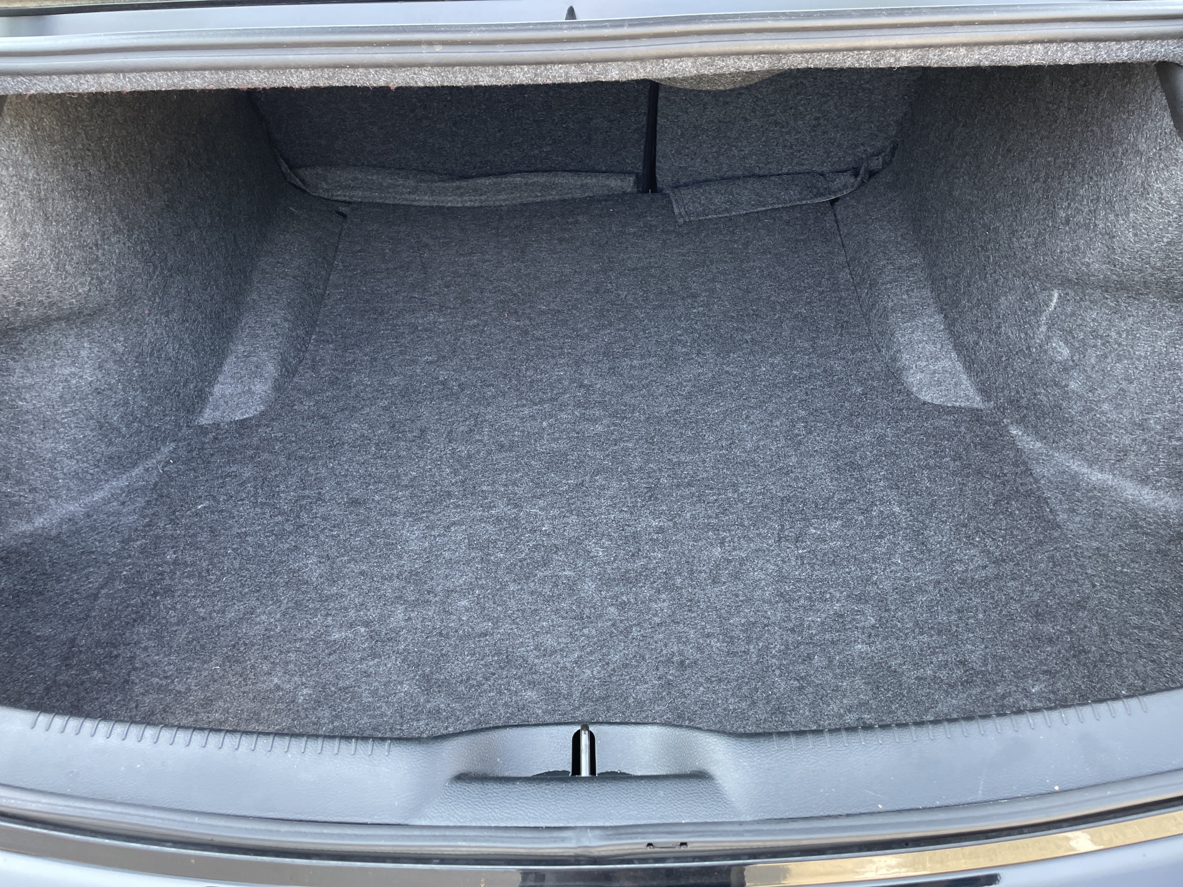 Used 2023 Chrysler 300 C RWD image 31