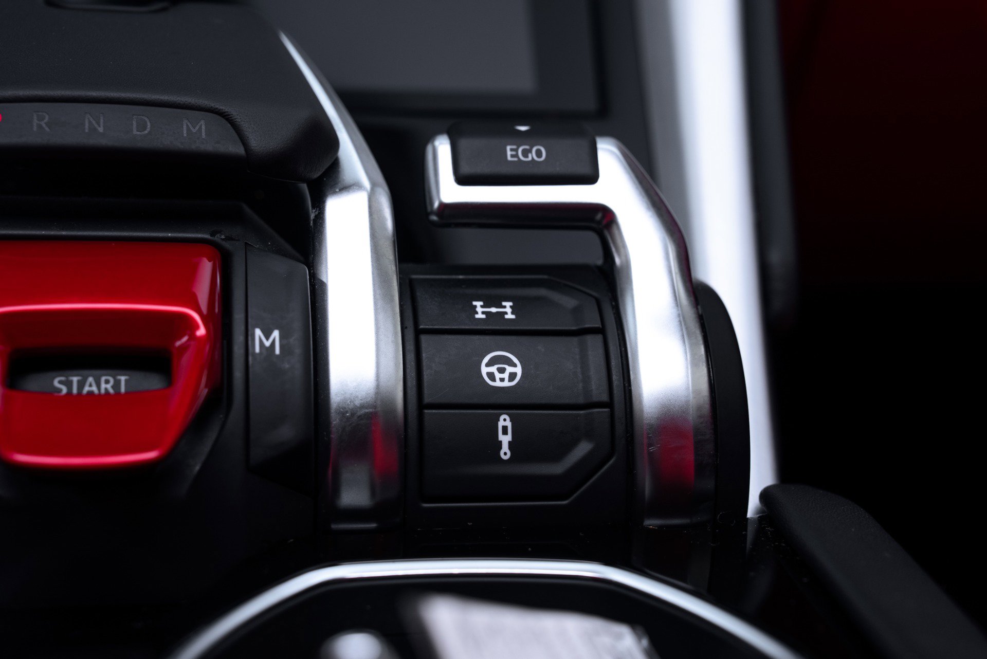 Used 2021 Lamborghini Urus AWD/4WD image 36