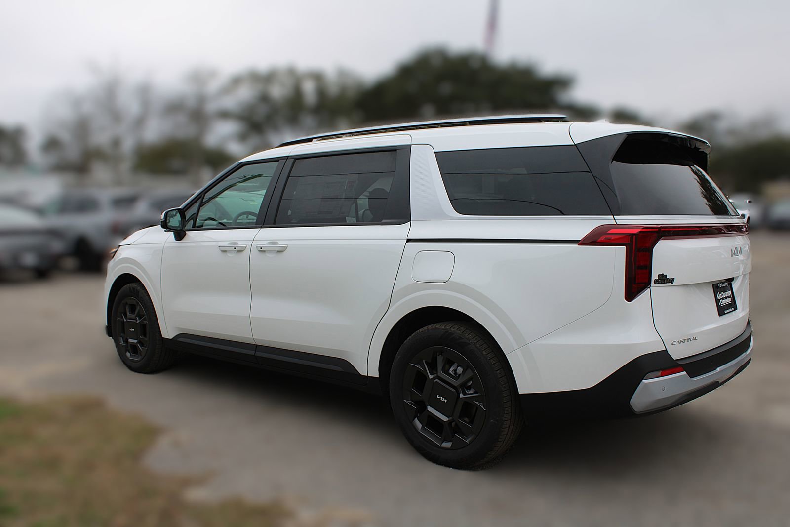 New 2026 Kia Carnival EX image 15