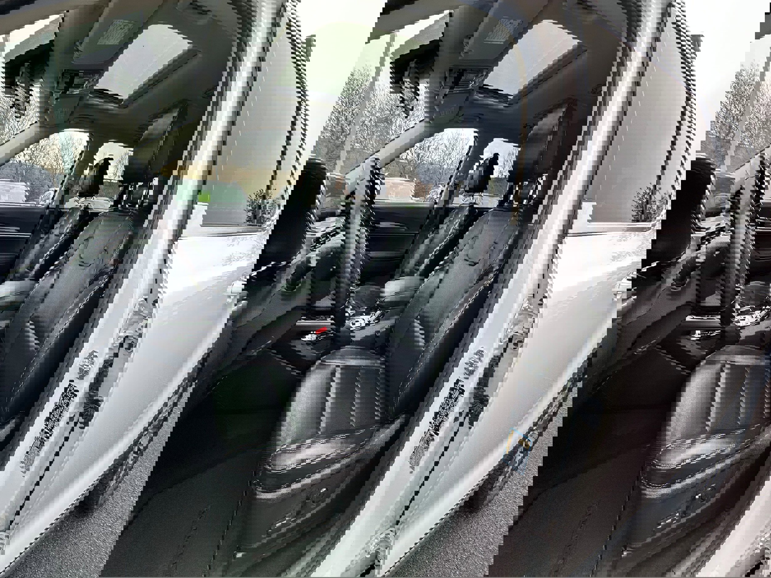 Used 2022 Kia Telluride S image 32