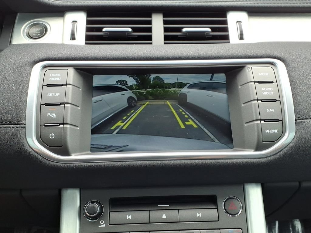 Used 2015 Land Rover Range Rover Evoque Pure Plus AWD/4WD image 16