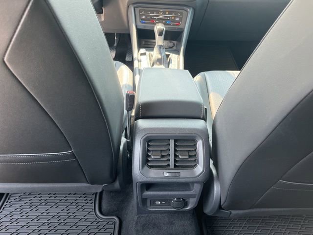 Used 2023 Volkswagen Tiguan SE image 13