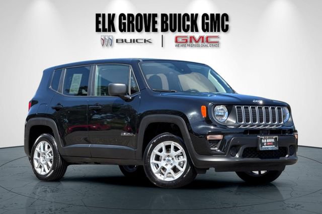 Used 2023 Jeep Renegade Latitude AWD/4WD image 2