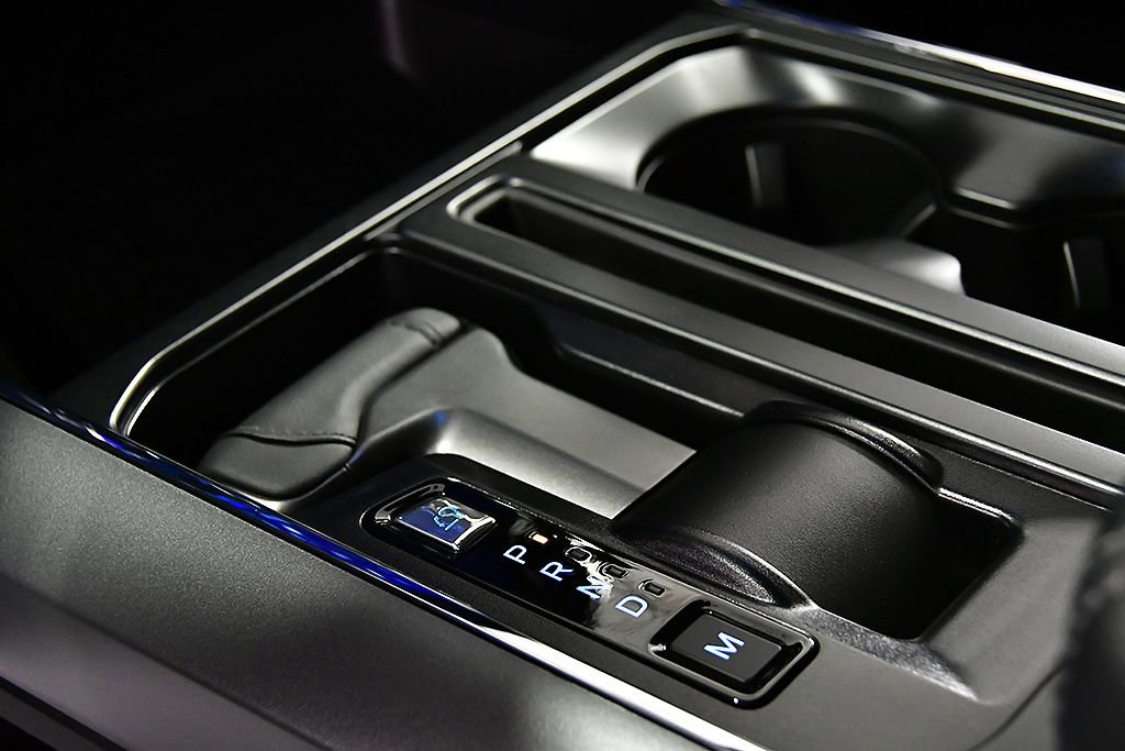 New 2026 Ford F150 XLT w/ Equipment Group 302A MID image 27