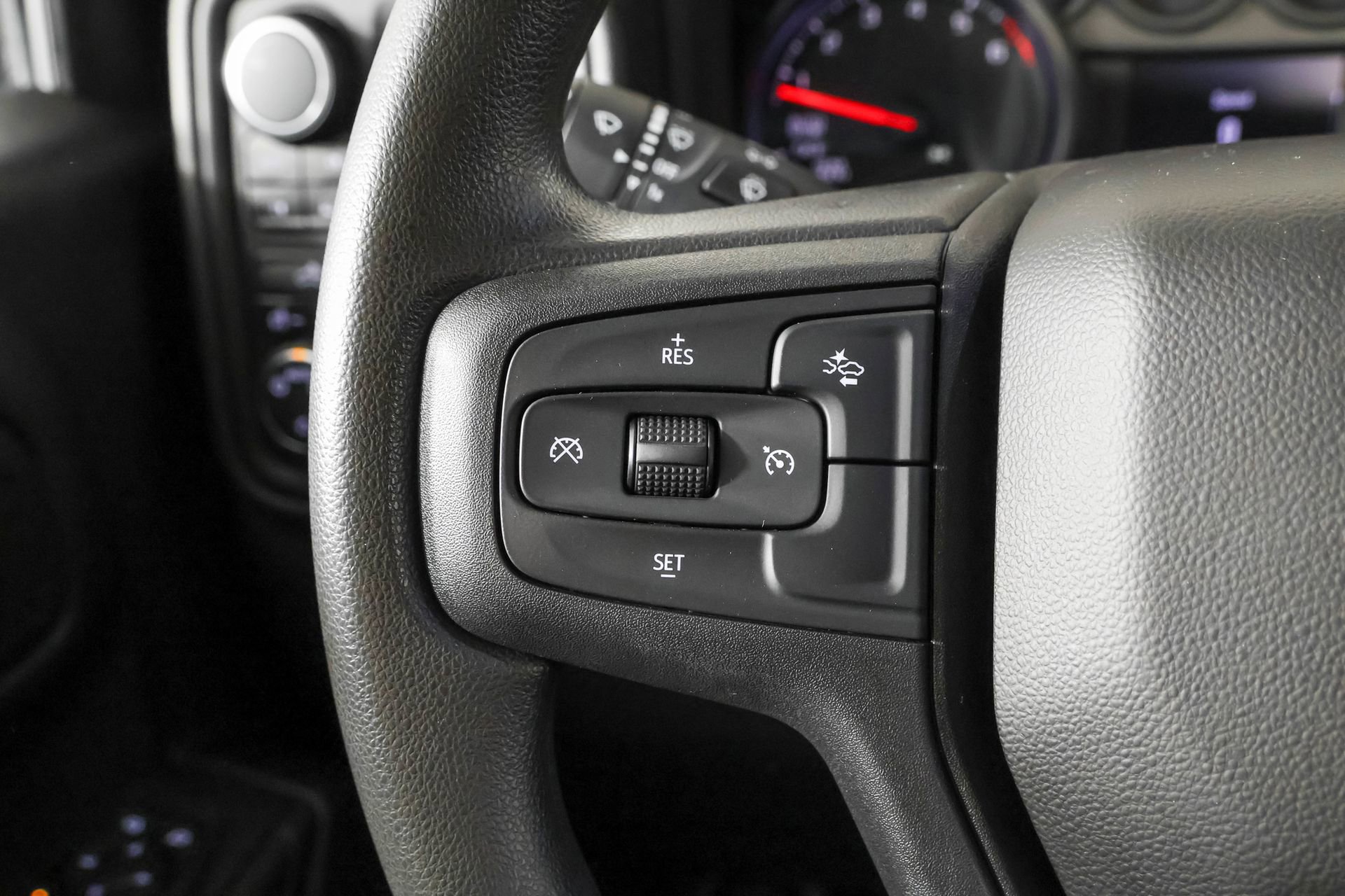 Used 2023 Chevrolet Silverado 1500 Custom AWD/4WD image 24