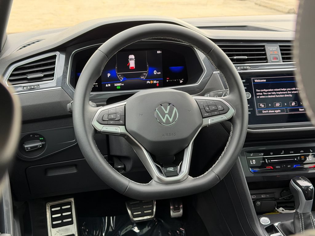 Certified 2023 Volkswagen Tiguan SE R-Line AWD/4WD image 13