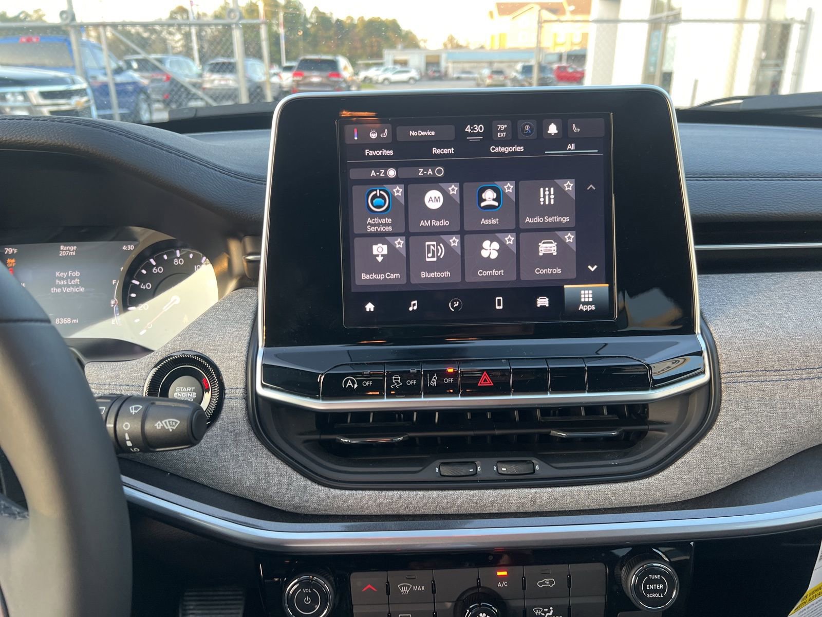 Used 2025 Jeep Compass Latitude image 10