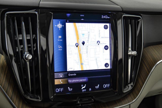Used 2021 Volvo XC60 T8 Inscription Expression w/ Advanced Package AWD/4WD image 19