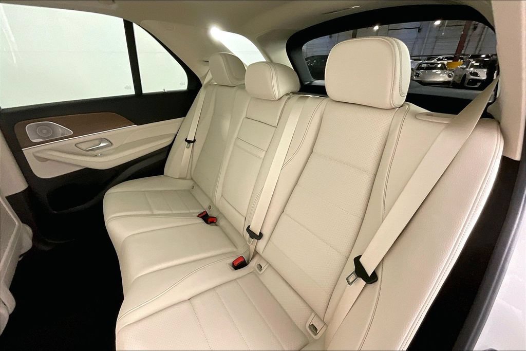 New 2026 Mercedes-Benz GLE 350 4MATIC image 10