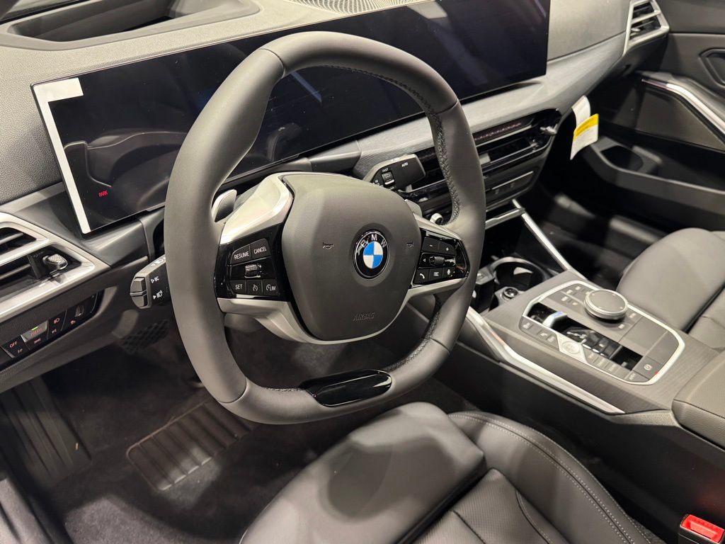 Used 2026 BMW 330i xDrive Sedan AWD/4WD image 15