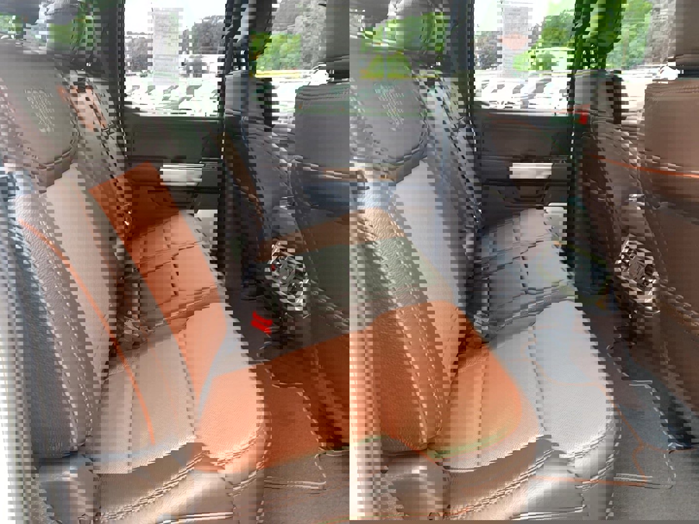 Used 2025 Ford F450 King Ranch w/ FX4 Off-Road Package image 14