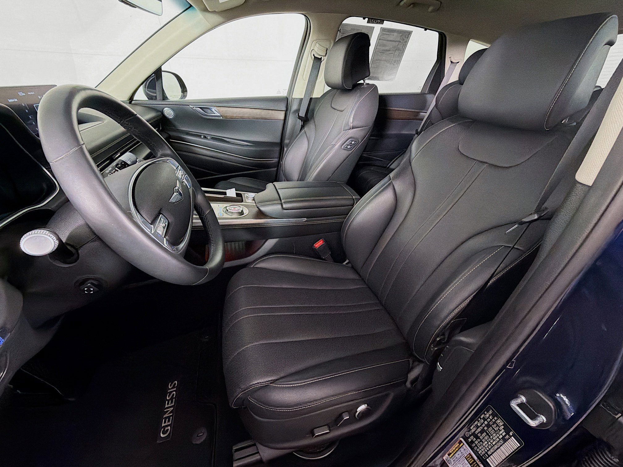 Used 2024 Genesis GV80 2.5T image 12