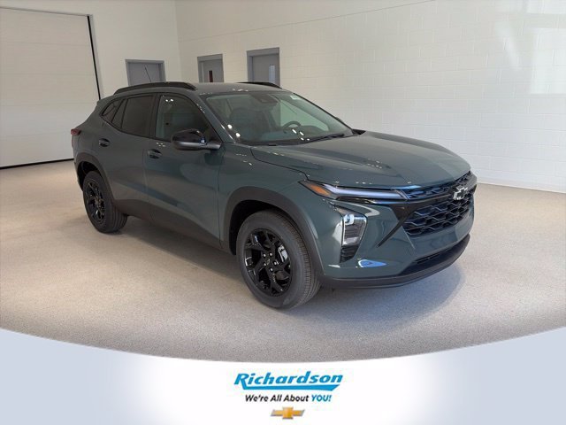 New 2026 Chevrolet Trax LT w/ Driver Confidence Package FWD image 1