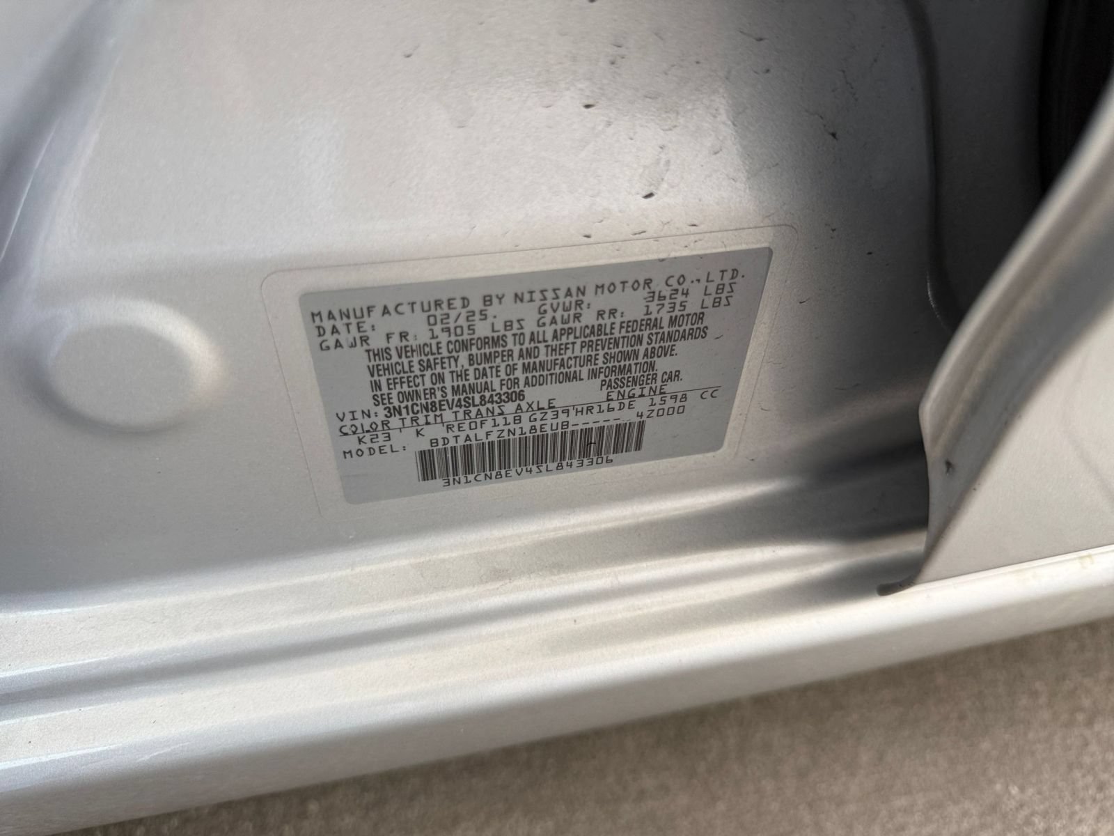 Used 2025 Nissan Versa SV FWD image 27