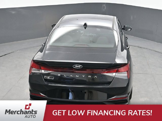 Used 2023 Hyundai Elantra SEL w/ Convenience Package FWD image 27