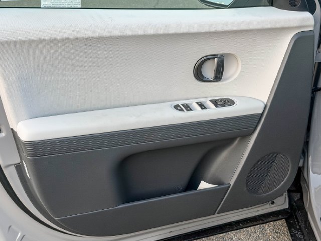 New 2027 Hyundai Ioniq 5 SEL RWD image 23