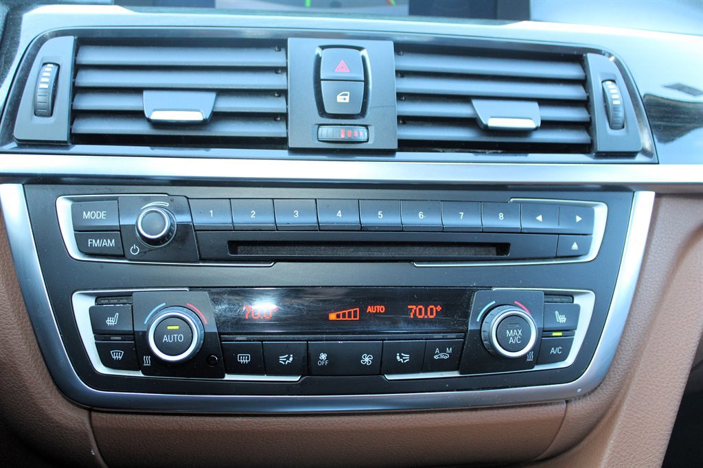 Used 2015 BMW 328d Sedan image 24