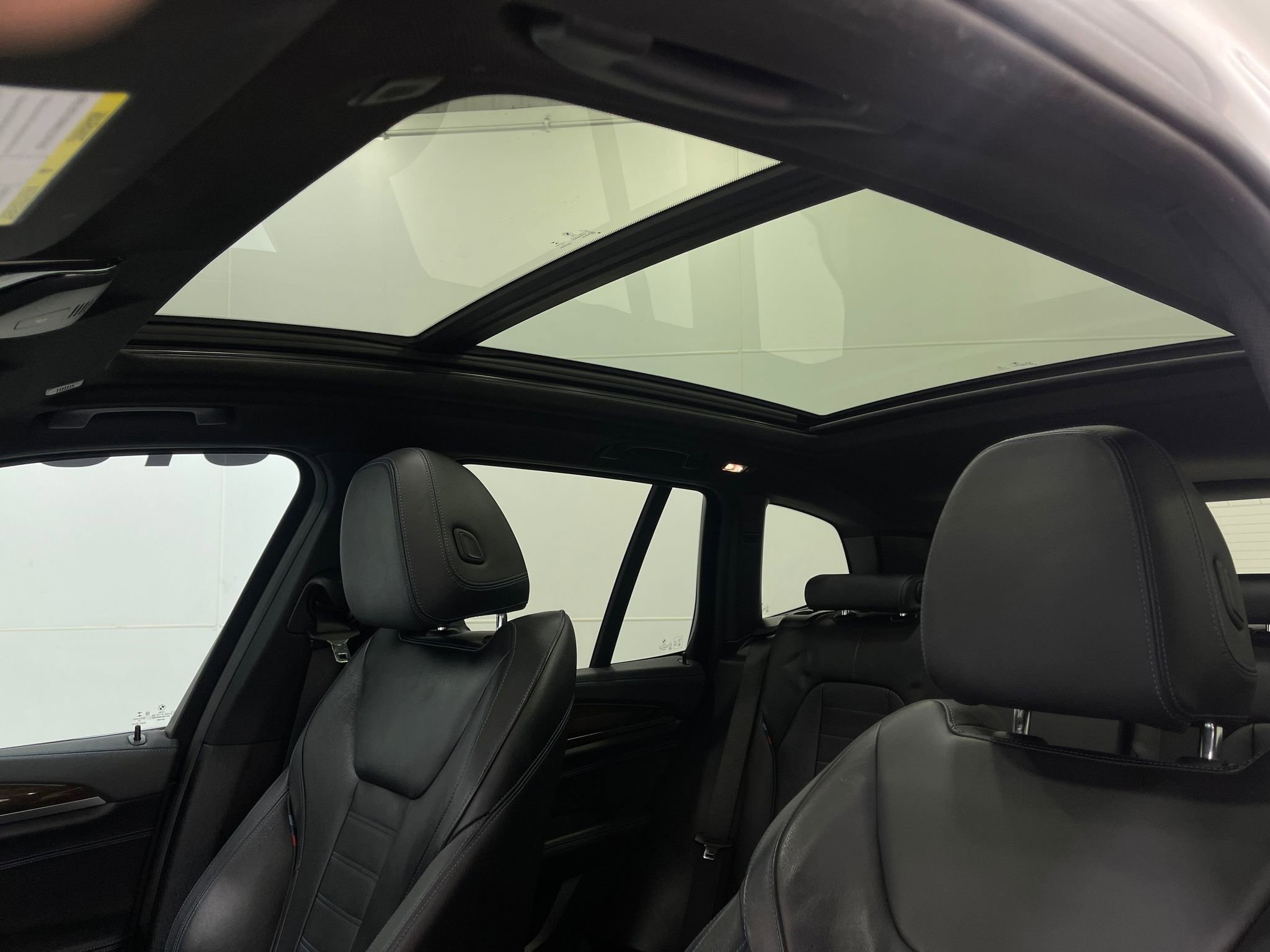 Used 2018 BMW X3 M40i image 12