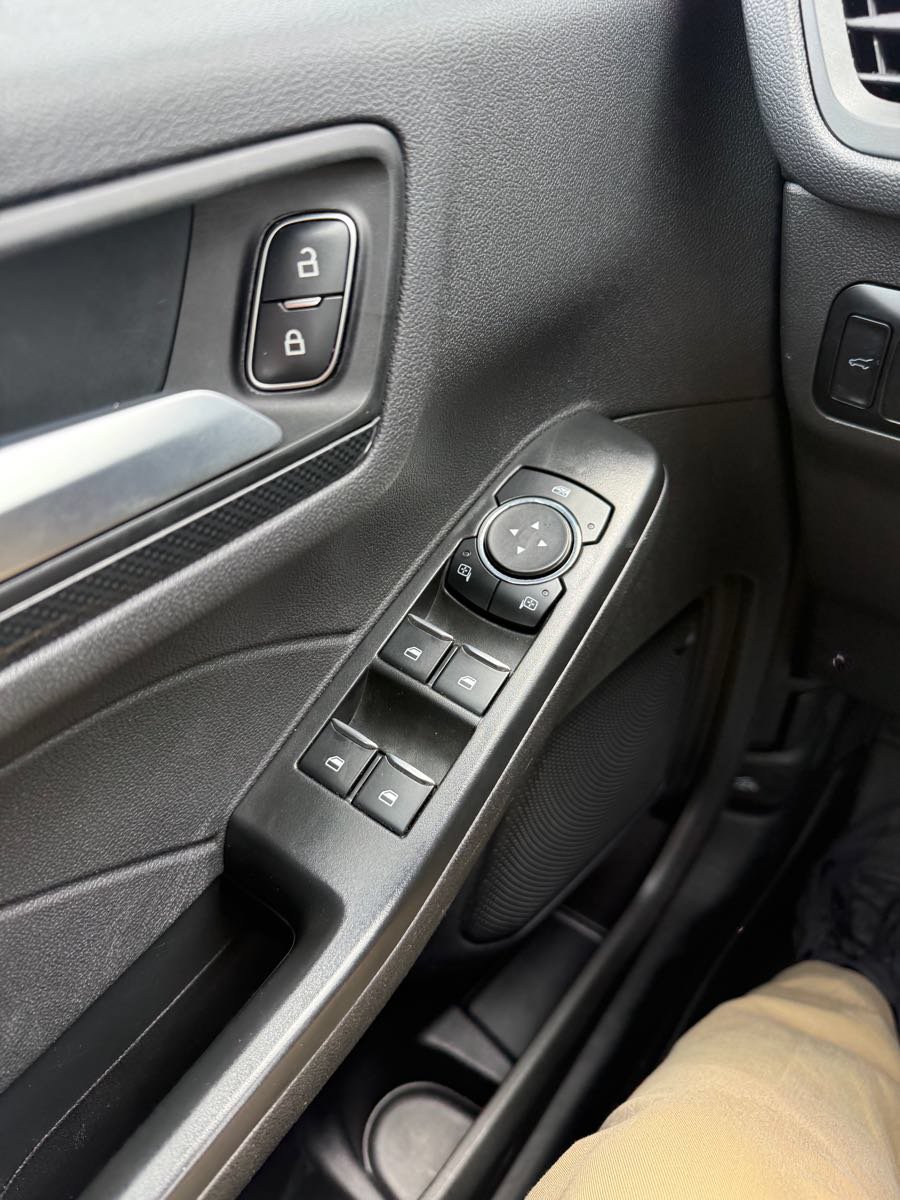 Used 2023 Ford Escape ST-Line w/ Tech Pack #1 AWD/4WD image 24