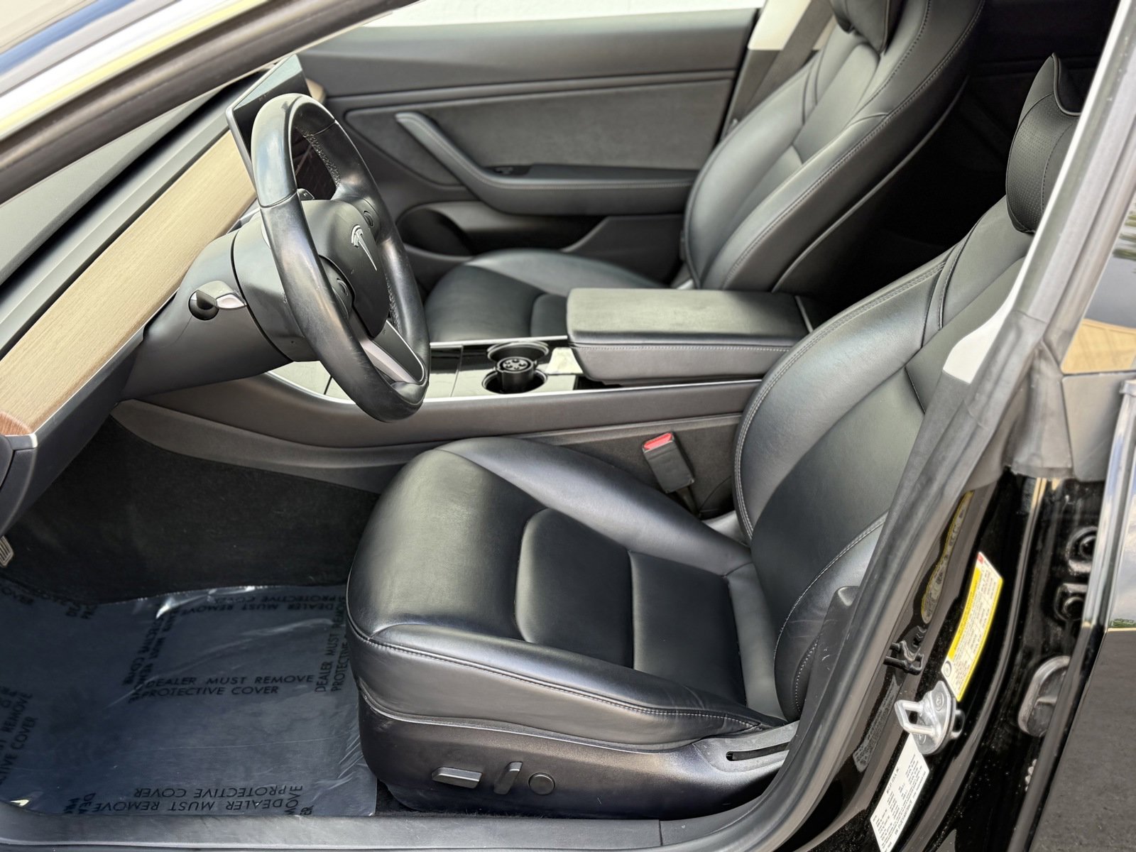 Used 2019 Tesla Model 3 Mid Range image 18