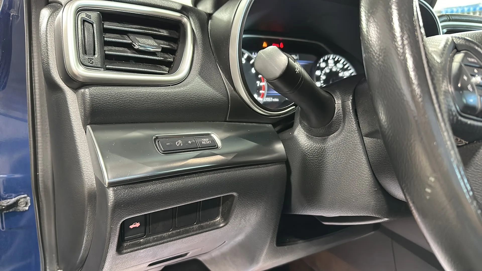 Used 2021 Nissan Maxima 3.5 SV w/ Floor Mat Group FWD image 25