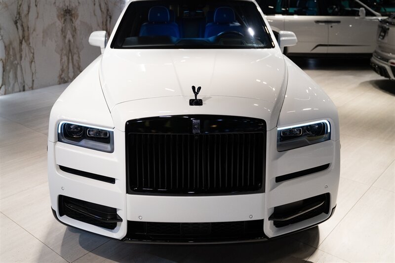 Used 2023 Rolls-Royce Cullinan AWD/4WD image 13