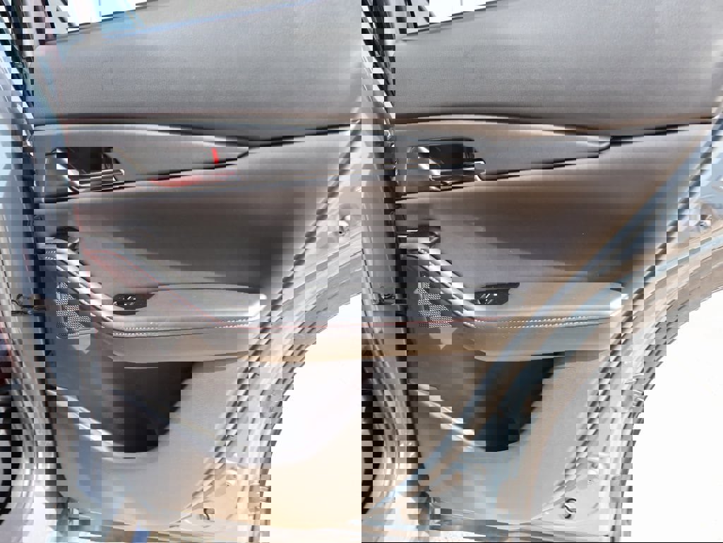 Used 2022 MAZDA CX-30 AWD 2.5 S w/ Preferred Package image 12