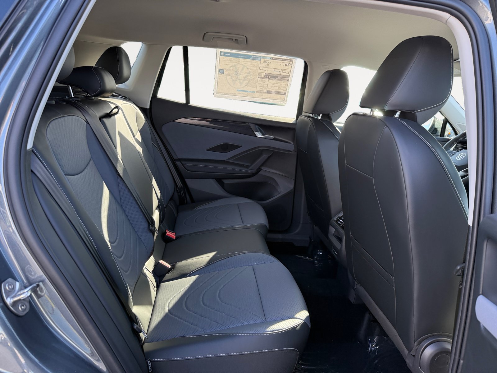 New 2026 Volkswagen Tiguan SE AWD/4WD image 18