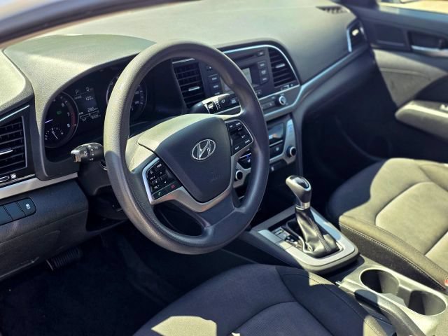Used 2018 Hyundai Elantra SE FWD image 11