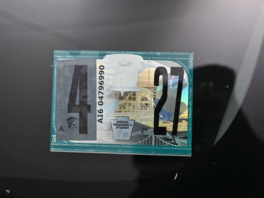 Used 2019 Tesla Model 3 Standard Range image 6