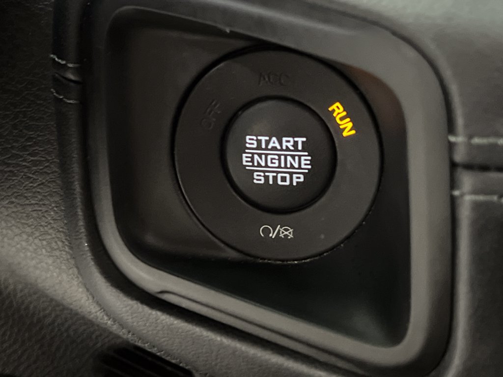 Used 2024 Jeep Wrangler Unlimited Rubicon AWD/4WD image 53
