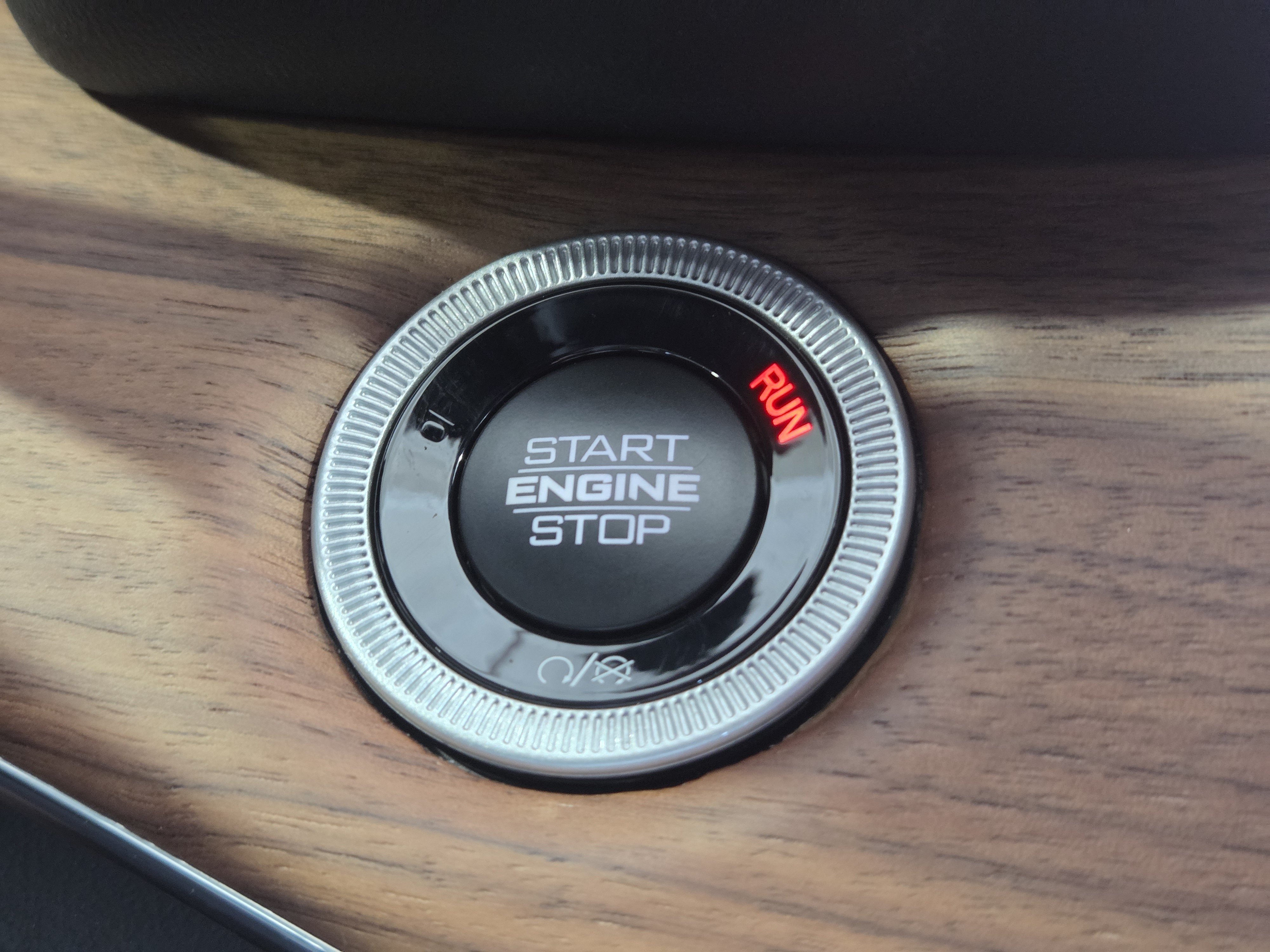 New 2025 Jeep Grand Cherokee L Summit AWD/4WD image 31