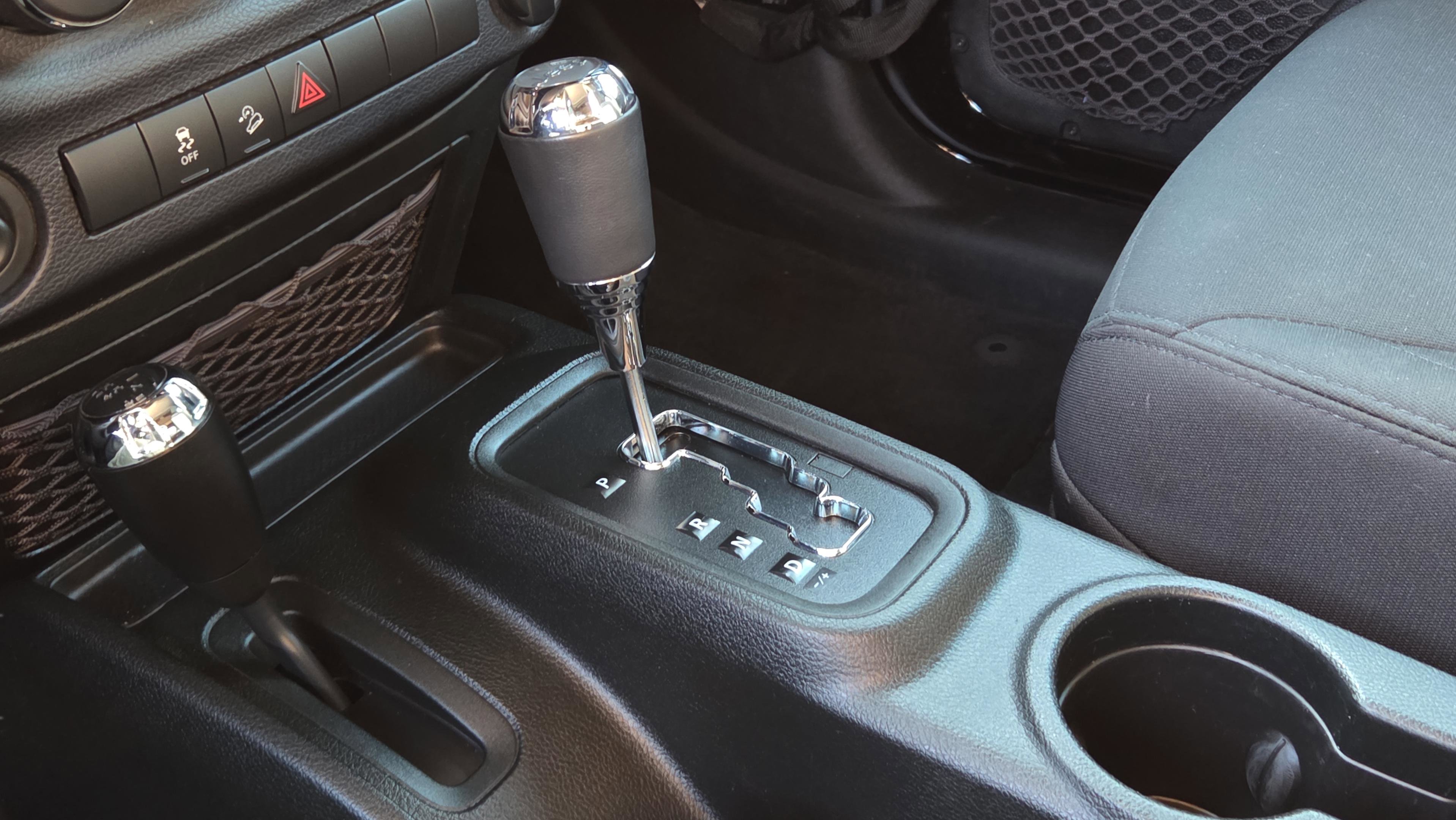 Used 2018 Jeep Wrangler Unlimited Sport S image 15