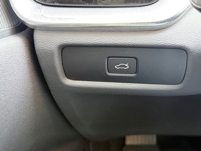 Used 2024 Volvo S60 B5 Core image 19