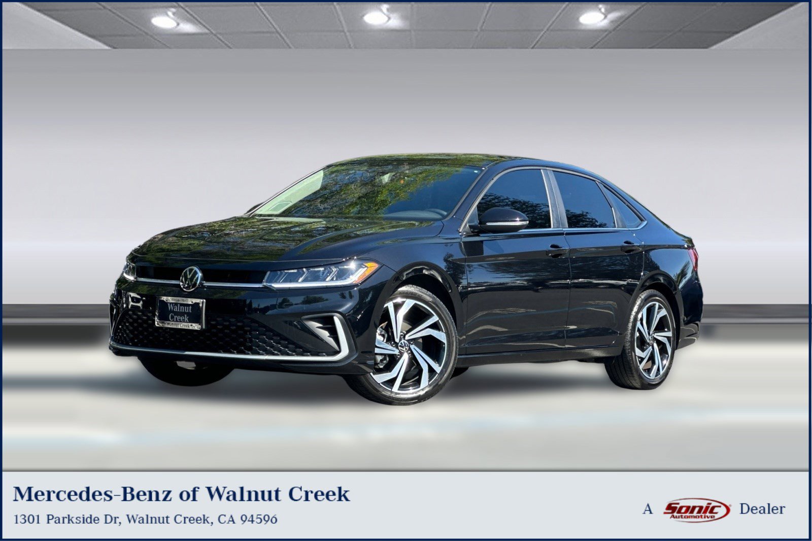 Used 2025 Volkswagen Jetta SEL FWD image 1