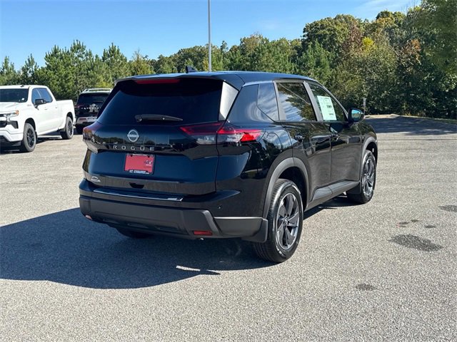 New 2026 Nissan Rogue SV image 4