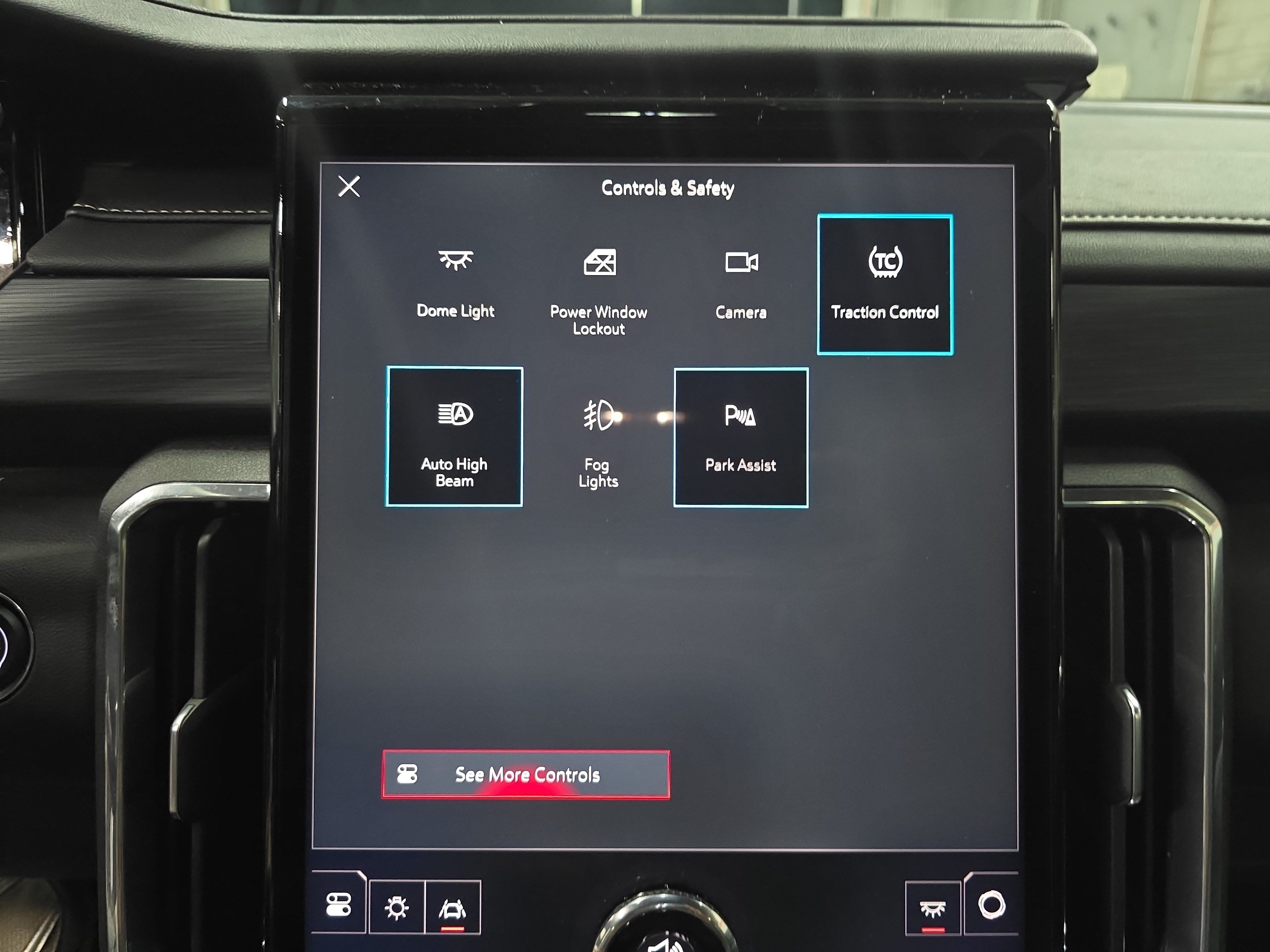 Used 2024 GMC Acadia Elevation FWD image 26