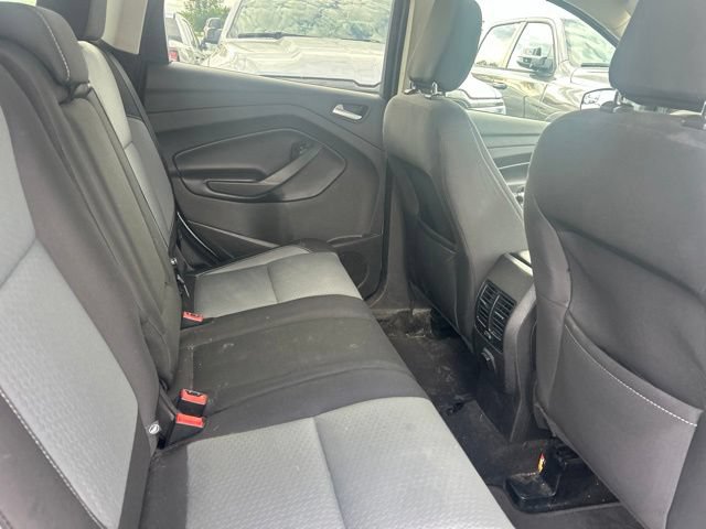 Used 2018 Ford Escape SE FWD image 8
