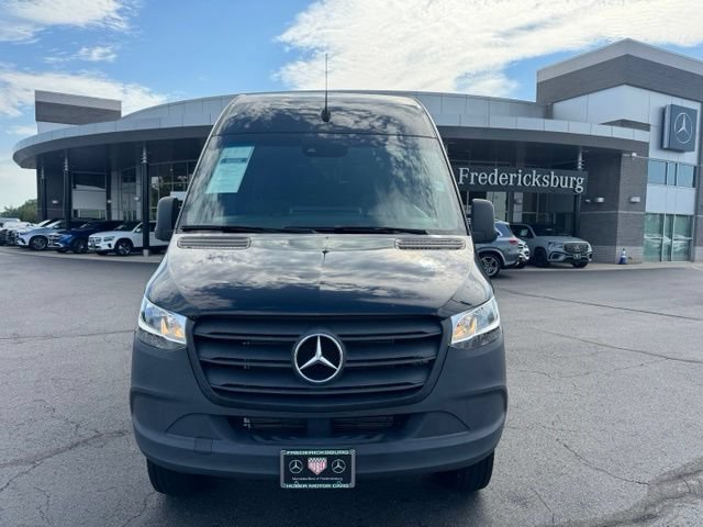 Used 2023 Mercedes-Benz Sprinter 2500 w/ Acoustic Package image 2