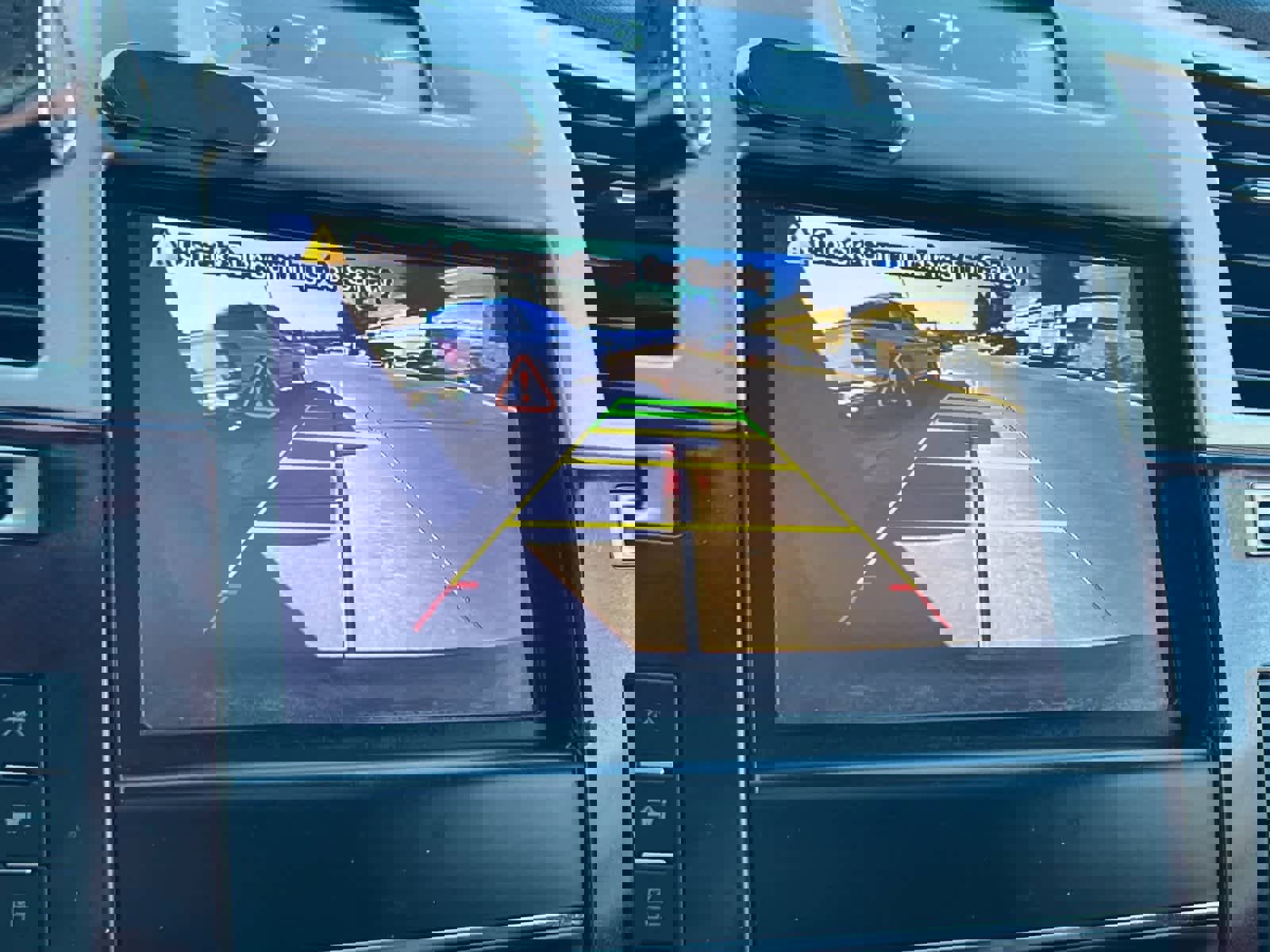 Used 2014 Cadillac Escalade Luxury image 21