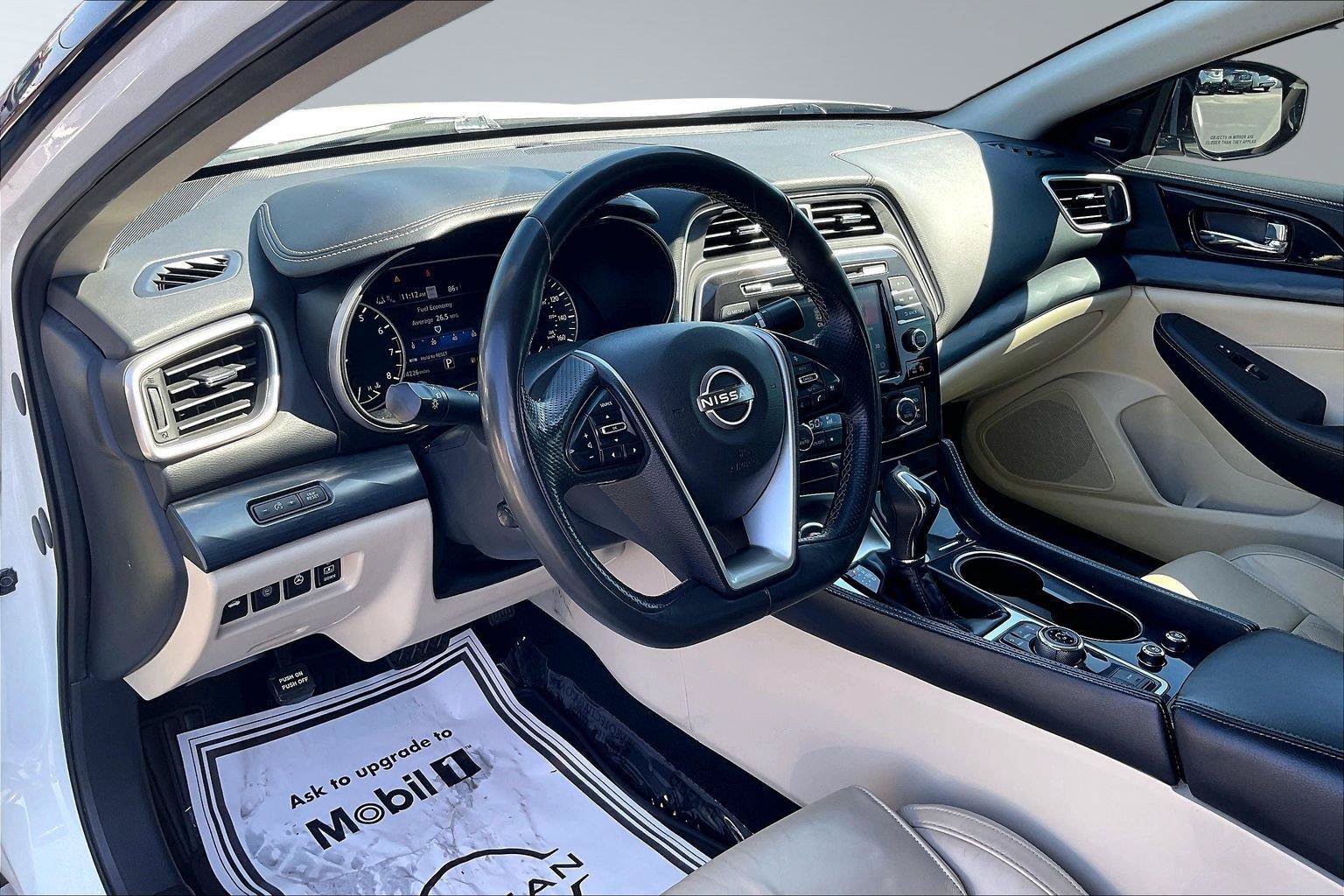 Certified 2023 Nissan Maxima Platinum w/ Sport Mat Group FWD image 15