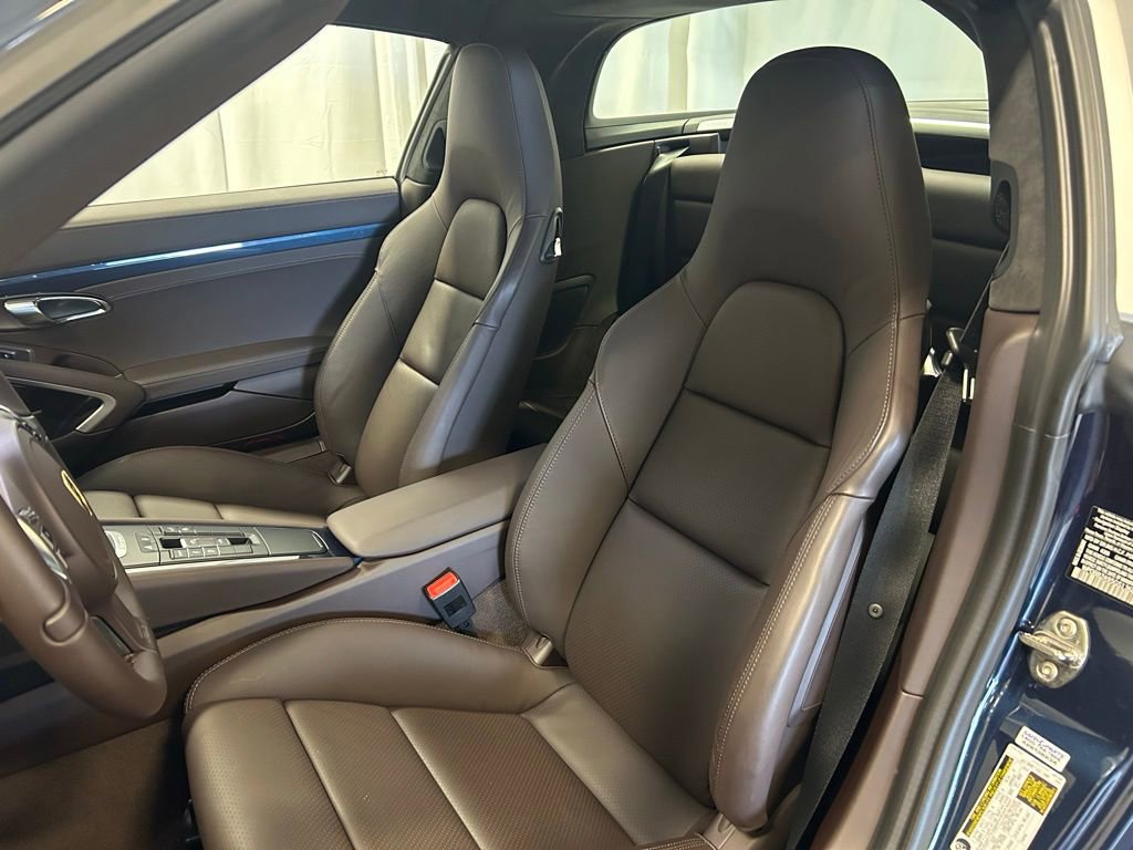 Used 2016 Porsche 911 Targa 4S image 5
