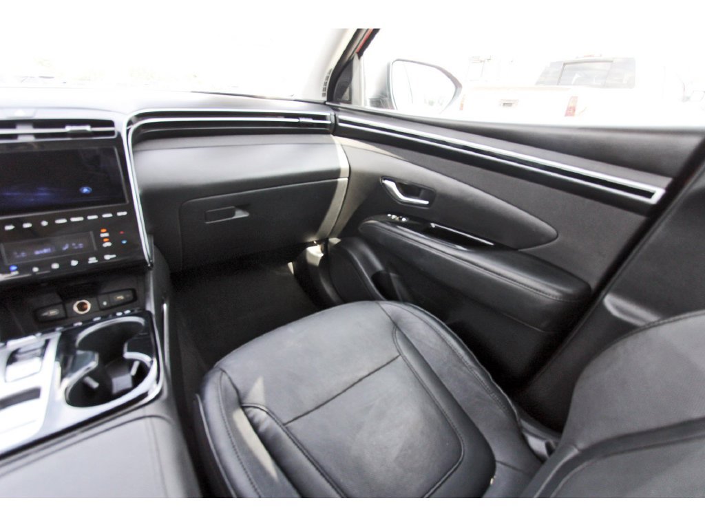Used 2023 Hyundai Tucson Limited AWD/4WD image 12