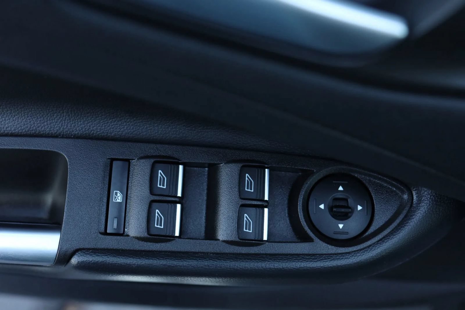 Used 2019 Ford Escape SE AWD/4WD image 11